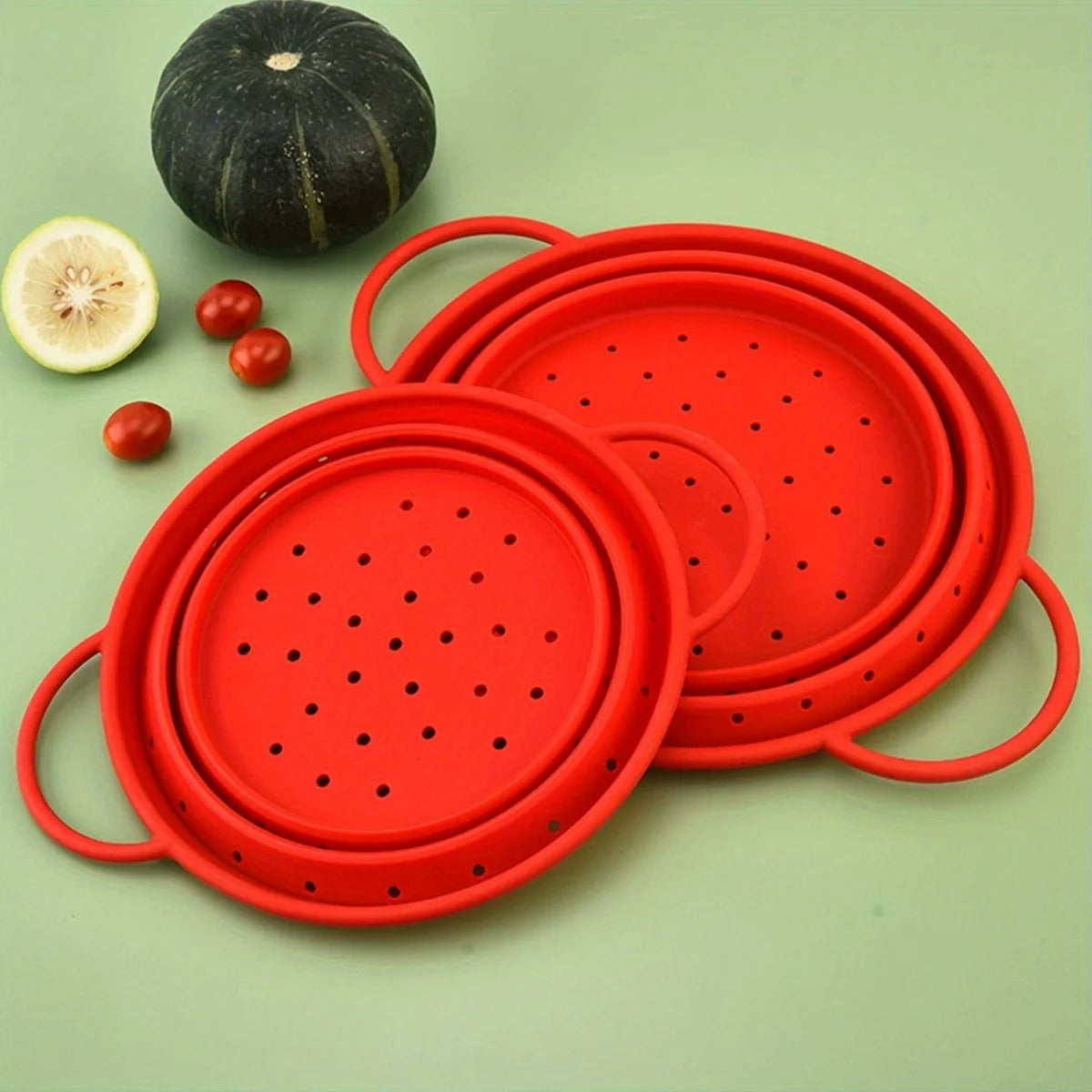 Keep your kitchen tidy and tidy with our collapsible silicone drain basket - available in a variety of colors and sizes