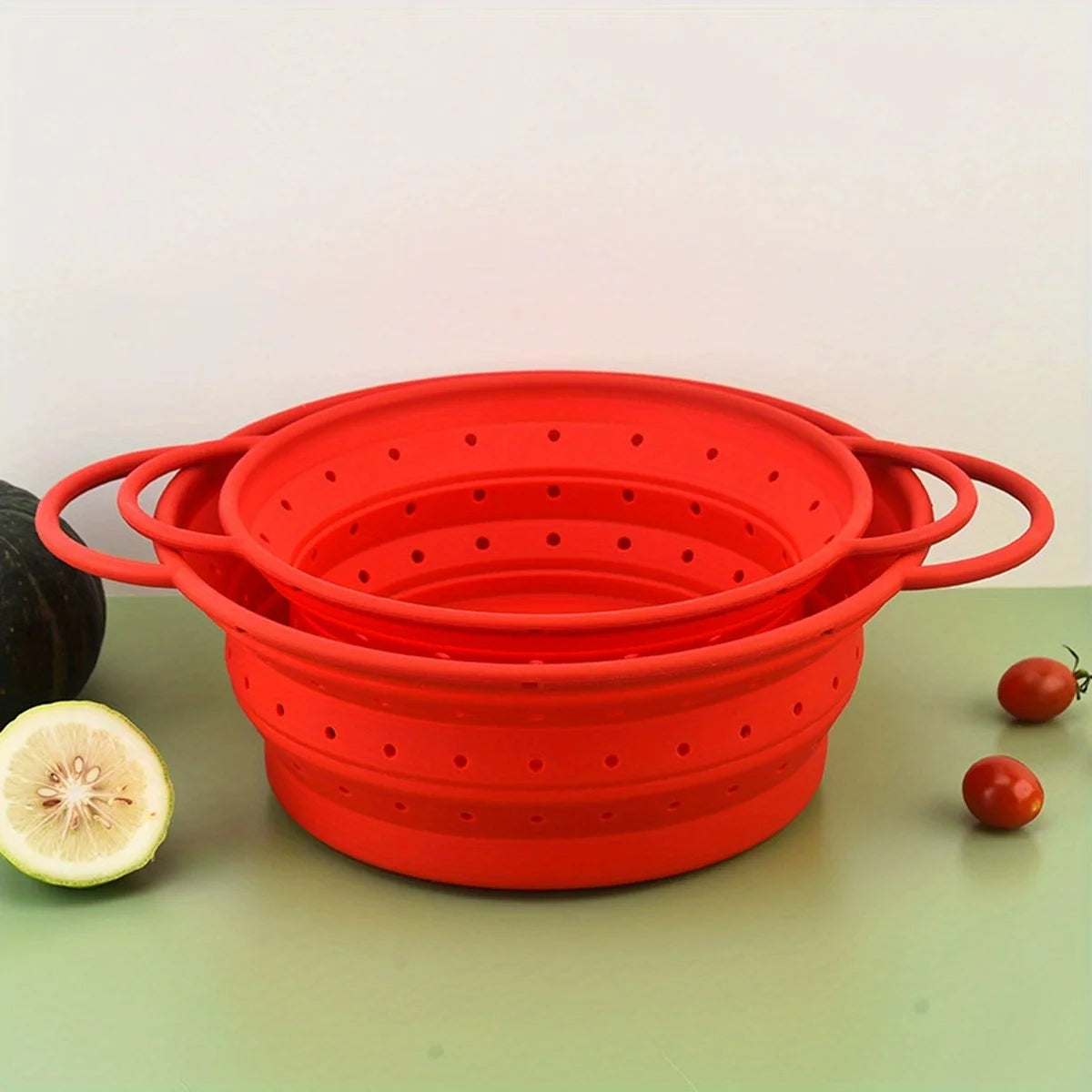 Keep your kitchen tidy and tidy with our collapsible silicone drain basket - available in a variety of colors and sizes