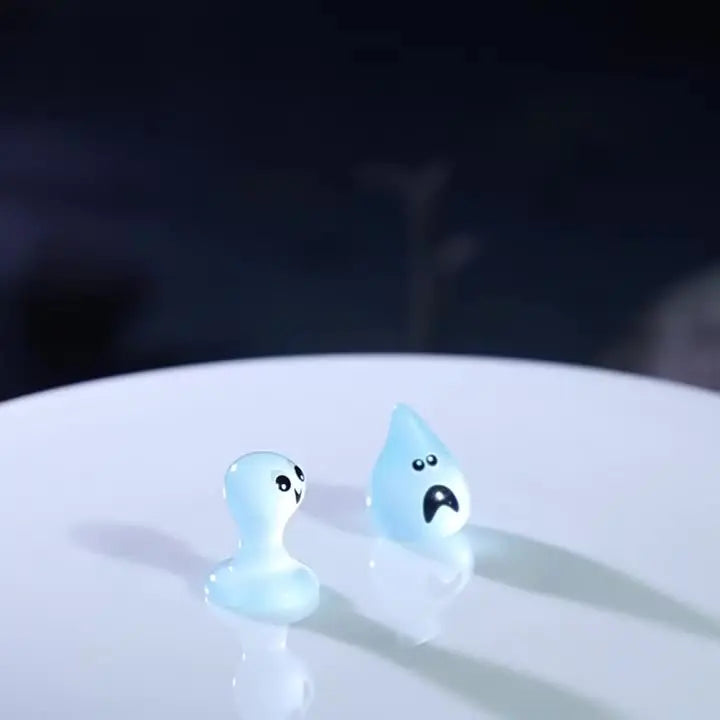 20pcs Luminous Resin Droplet Elves, Car Dashboard Ornaments, DIY Indoor Decor, Seasonal Garden Patio Party Decorations.