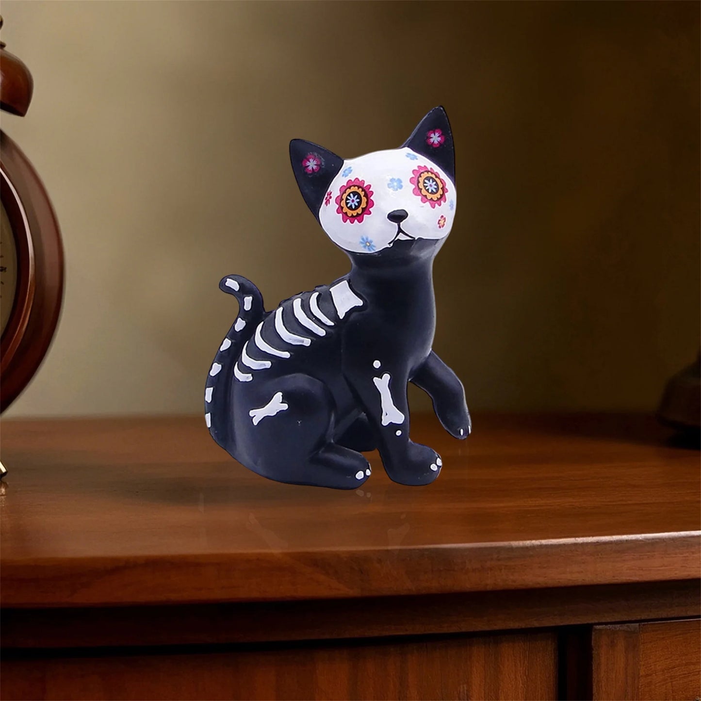 Spooky Halloween Resin Figurine Cute Dog Cat Desktop Decorative Ornaments for Home Living Room Office Decoration