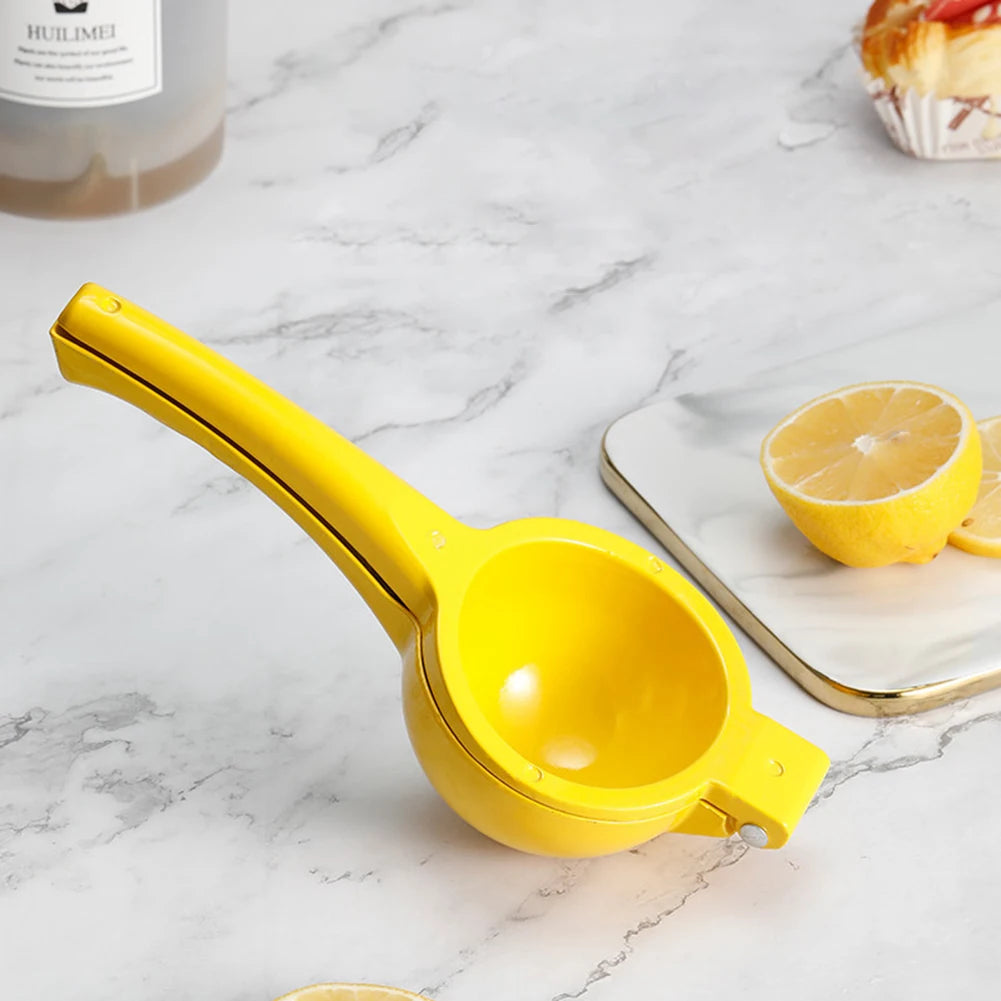Lemon Squeezer Portable Practical Kitchen Tool Easy To Clean Lemon Juicer Squeezer Easy-to-Use Hand Lemon Juicer Max Extraction
