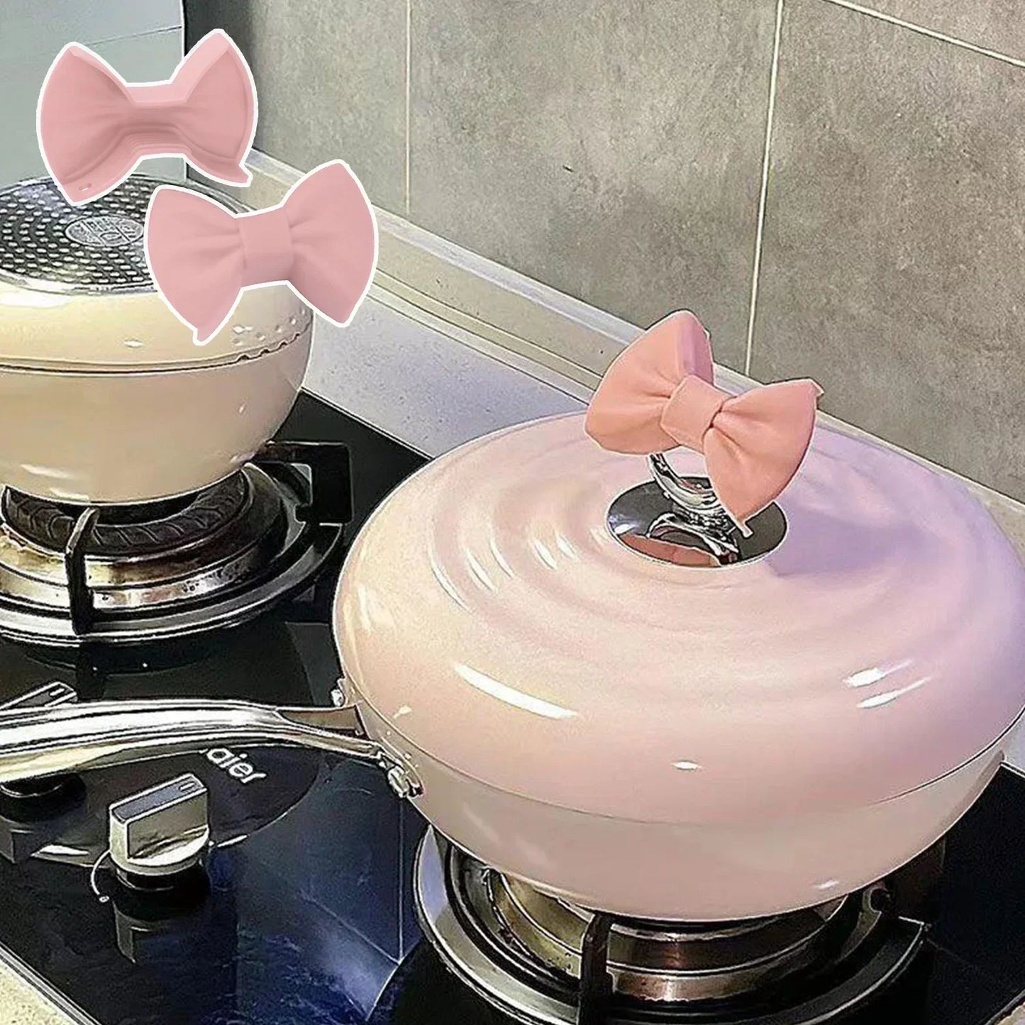 Silicone 2pcs Oven Mitts Creative Bow Shape Oven Gloves Heat Resistant Pot Holders For Cooking Mini Oven Gloves Kitchen Tool Hot