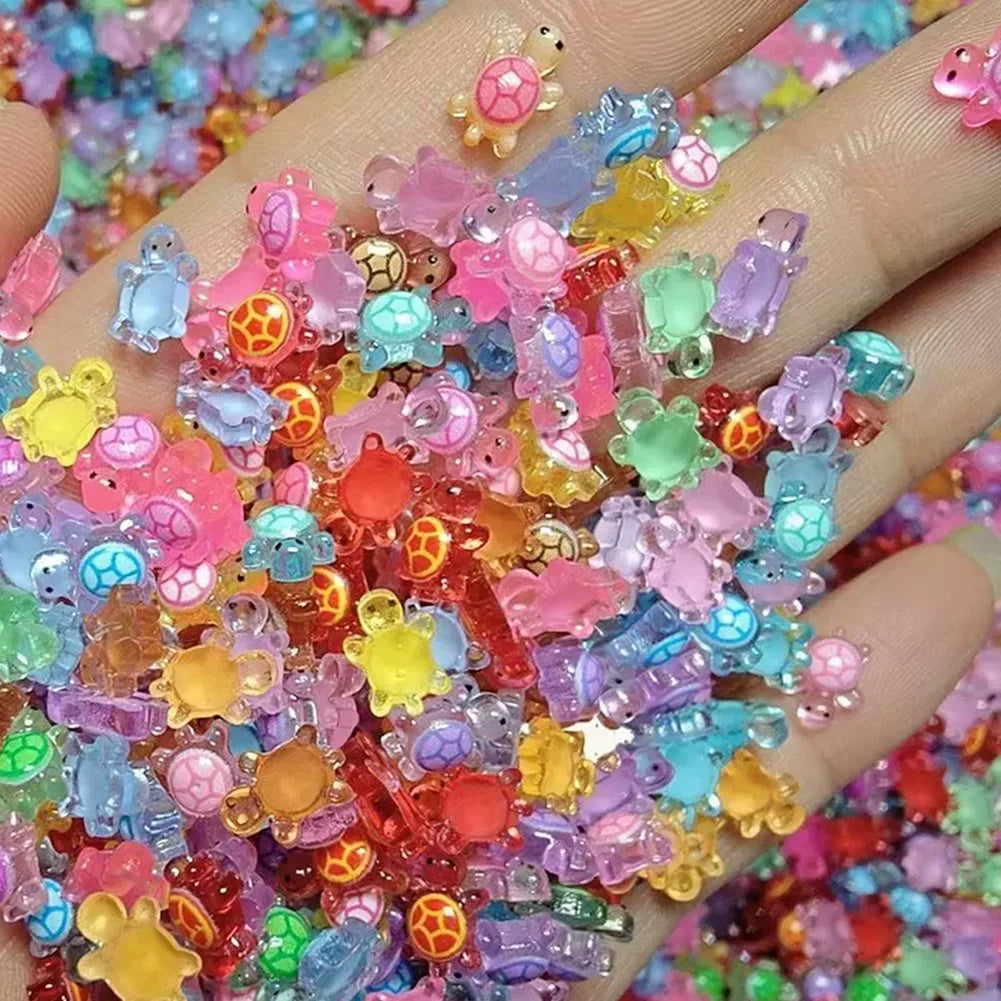 100Pcs Mini Resin Turtles Night Glow Turtle Figurines Realistic Tiny Turtles Small Animals Figures for DIY Fairy Garden Decor