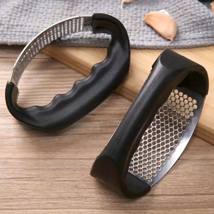 Stainless Steel Garlic Press Tool – Manual Garlic Crusher & Squeezer, Heavy Duty Kitchen Gadget for Easy Garlic Mincing