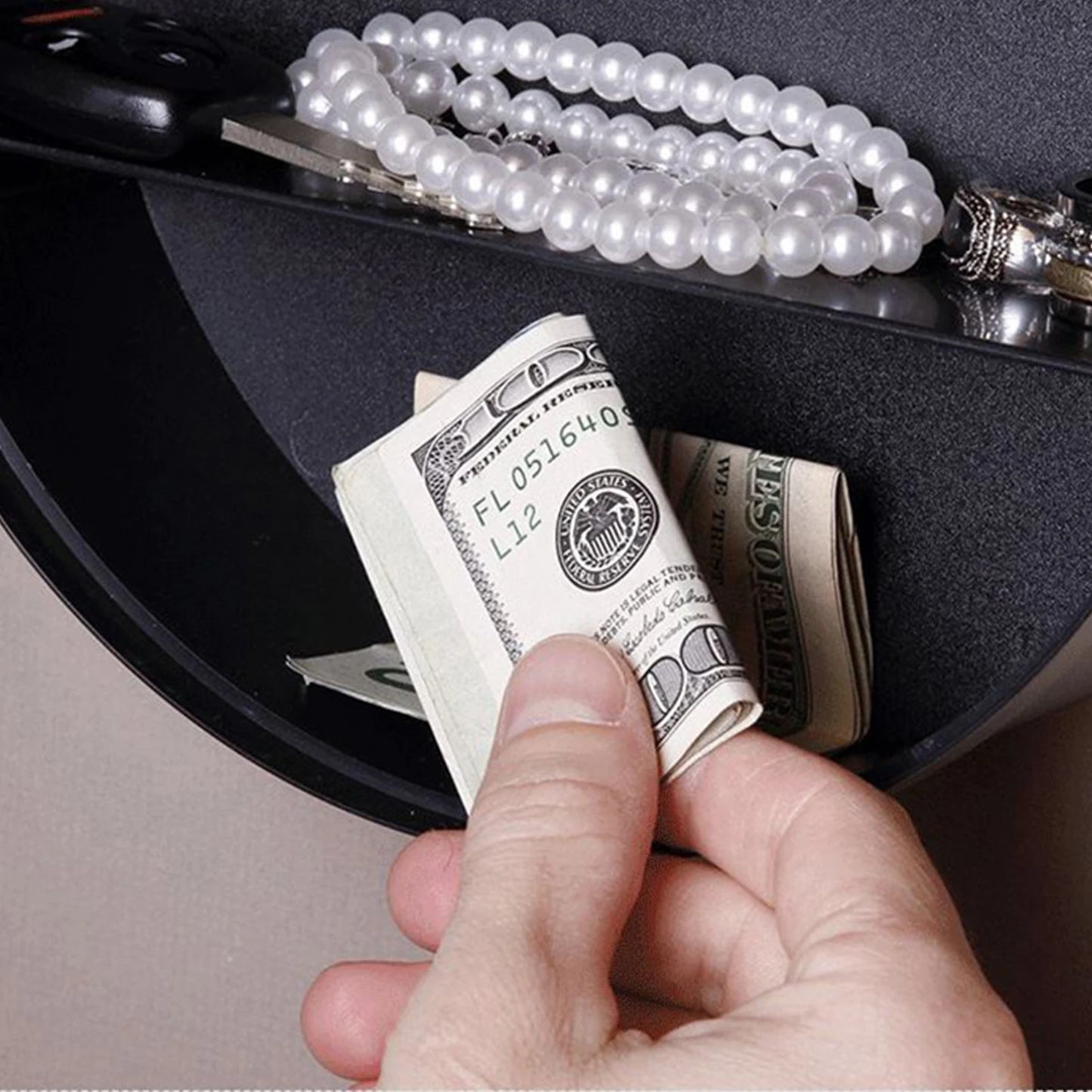 Safe Hidden Money Wall Clock Creative Jewelry Clock box for Living Room Storage with Secret Compartment Modern Home Decor