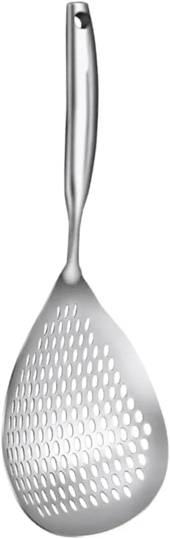 Large 304 Stainless Steel Noodle Colander Spoon Sturdy Kitchen Strainer Comfortable Grip for Home Cooking and Noodle Preparatio