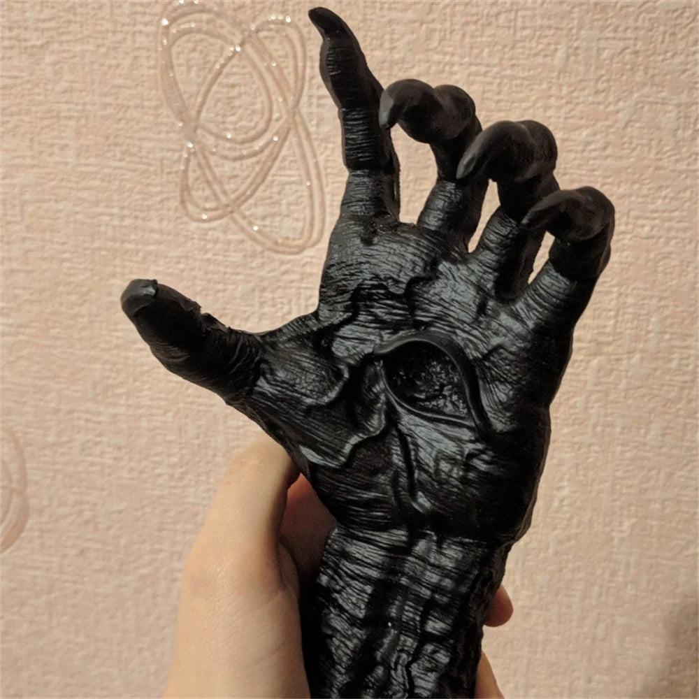 Halloween Decoration Witch Hand Statue Gothic Art Sculpture Resin Retro Wall Keys Jewelry Hange Horror Props DIY Decor