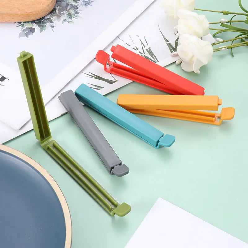 Food Bag Clips - Airtight Sealing Clamps for Snacks, Chips, Tea Bags, Kitchen Organization, Plastic Food-Safe Bag Sealer