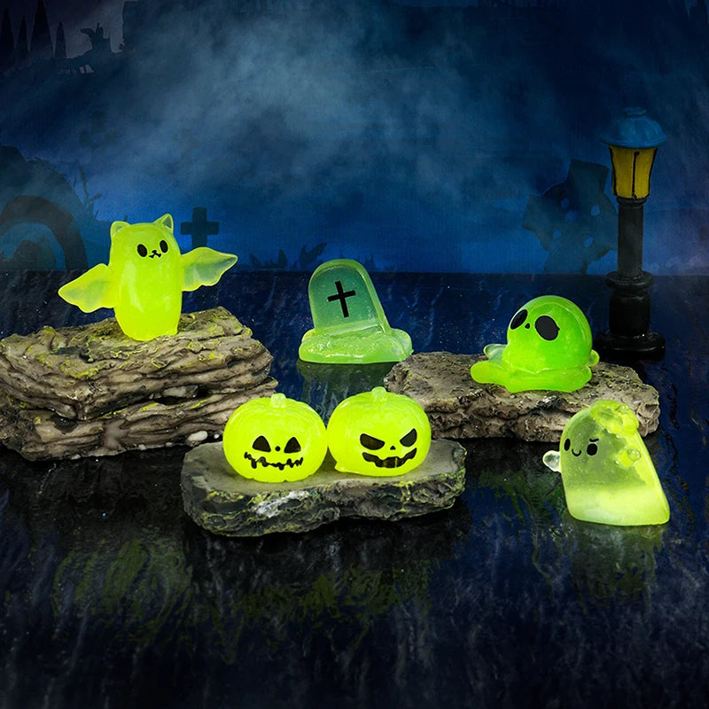 Cartoon Noctilucent Halloween Pumpkin Ghost Small Ornaments Creative Resin Crafts Creative Model DIY Home Decoration Accessories