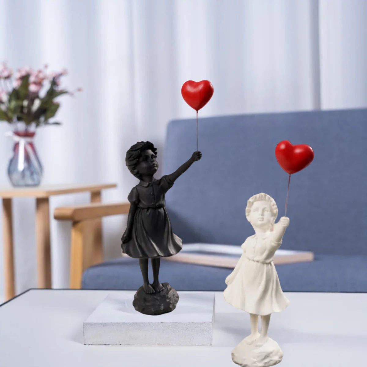 Girl with Balloon Statue, Girl's Love Balloon Art Sculpture, Resin Crafts Home Statues, Girl with Balloon Resin Sculpture Figure