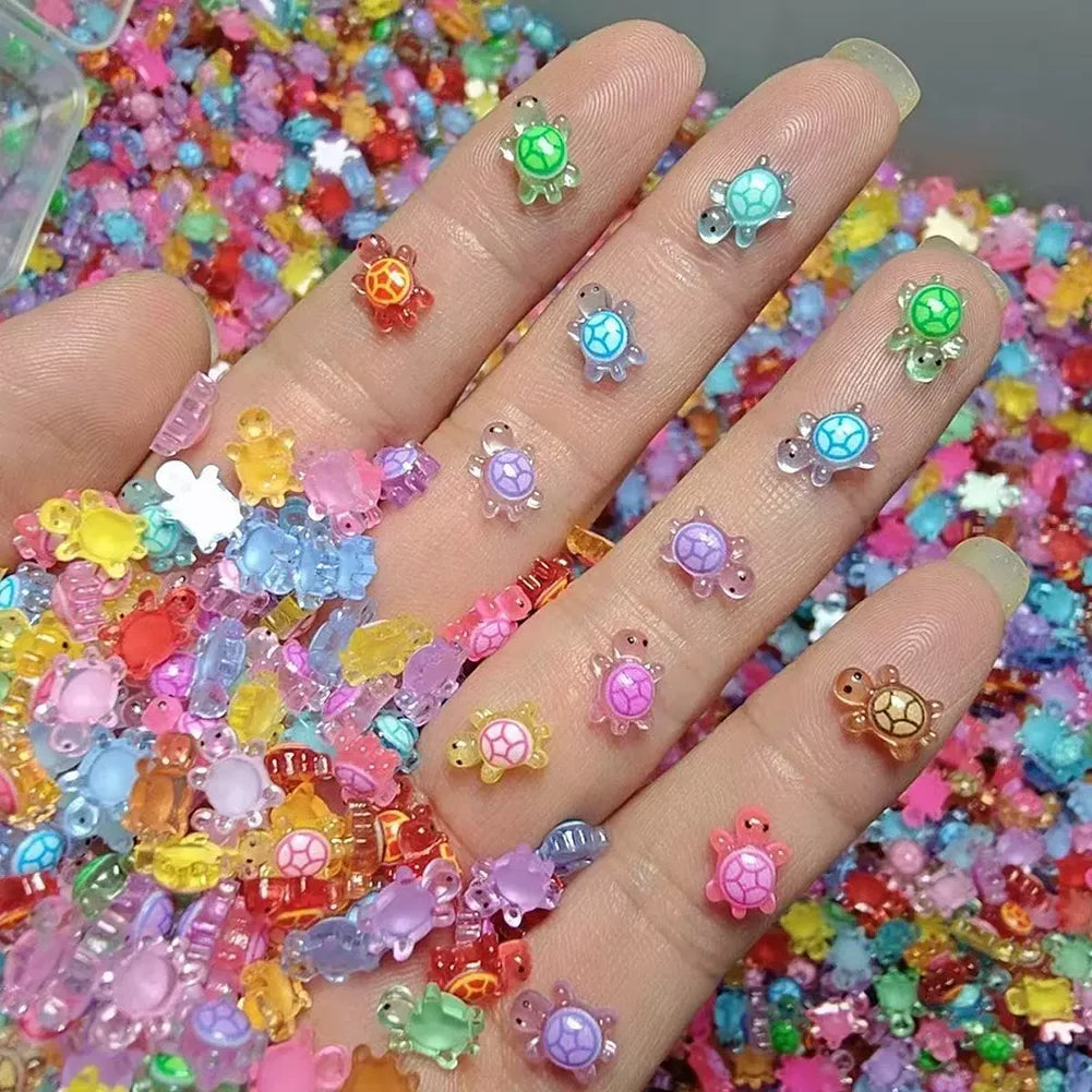 100Pcs Mini Resin Turtles Night Glow Turtle Figurines Realistic Tiny Turtles Small Animals Figures for DIY Fairy Garden Decor