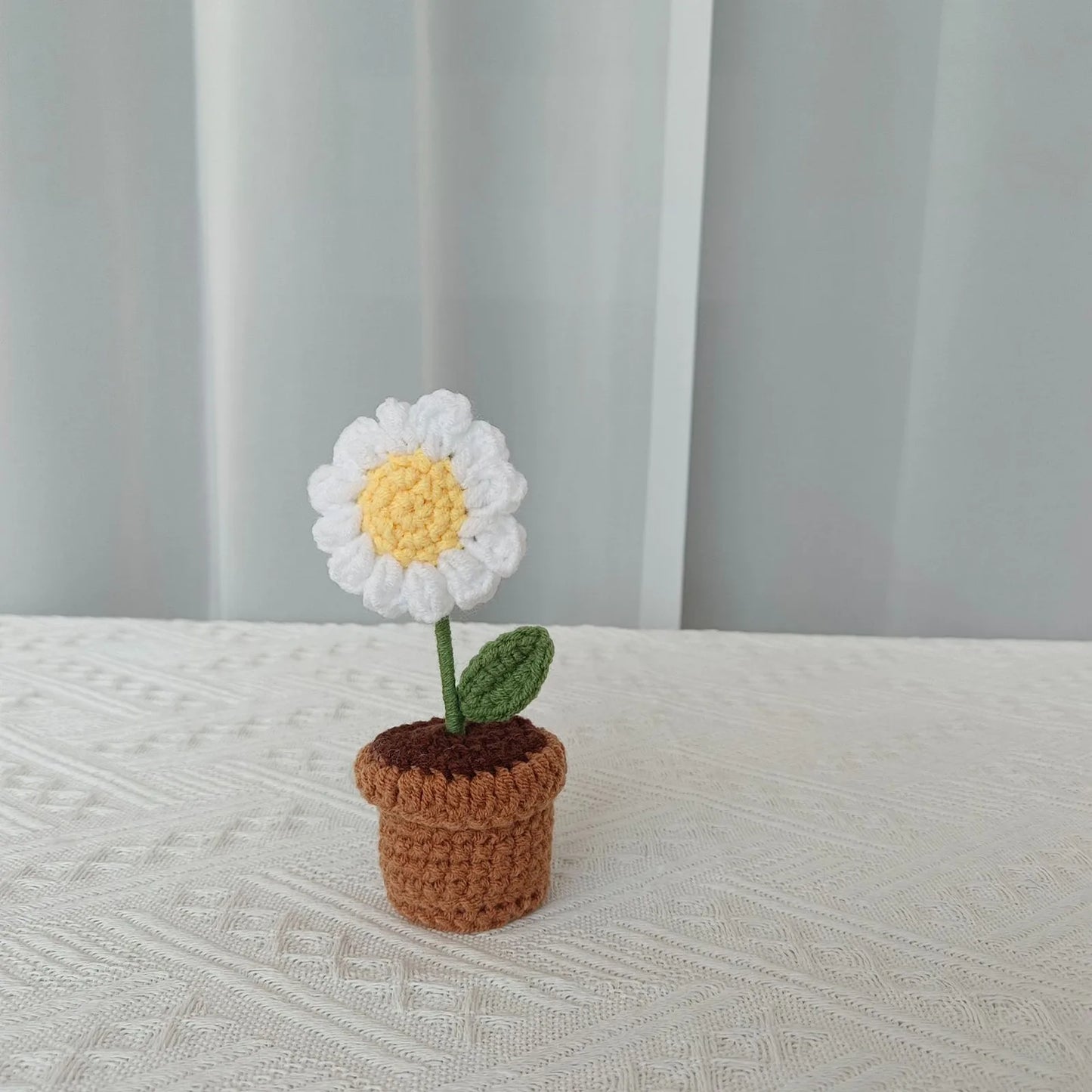 New Hand Knitting Potted Plants Handwoven Rose Sunflower Tulip Crochet Flower Bouquet Potted Ornament Table Home Room Decoration