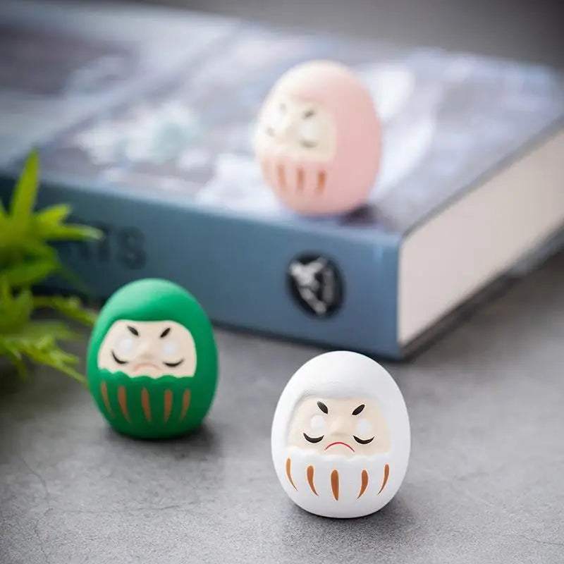 Japanese Ceramic Daruma Statue Daruma Tumbler Crafts Lucky Fortune Ornament Landscape Daruma Doll Fengshui Home Decor Gift