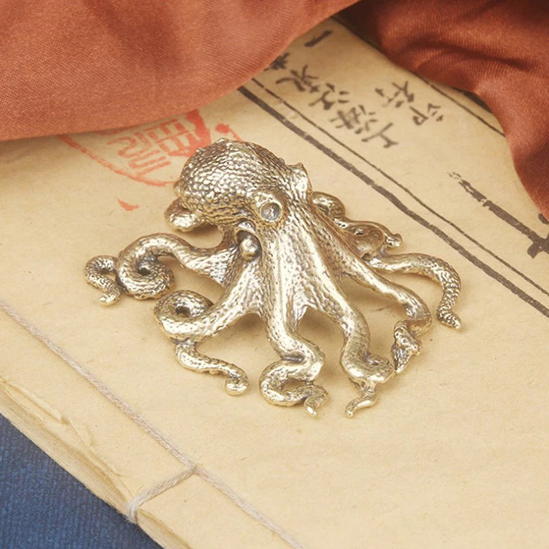 Antique Octopus Home Decoration Brass Copper Animal Figurines Miniatures Desk Ornament Accessories Creative Table Craft