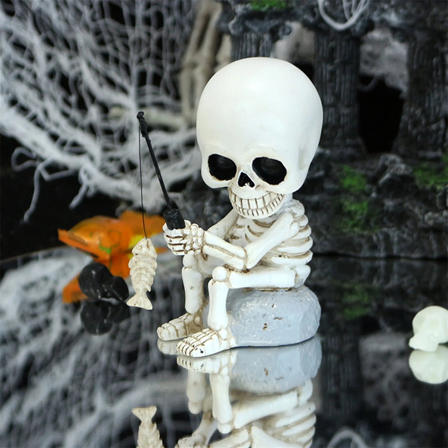 Spooky Halloween Skeleton Fisherman Figurine Day of The Dead Gothic Resin Statue for Outdoor Garden Decor