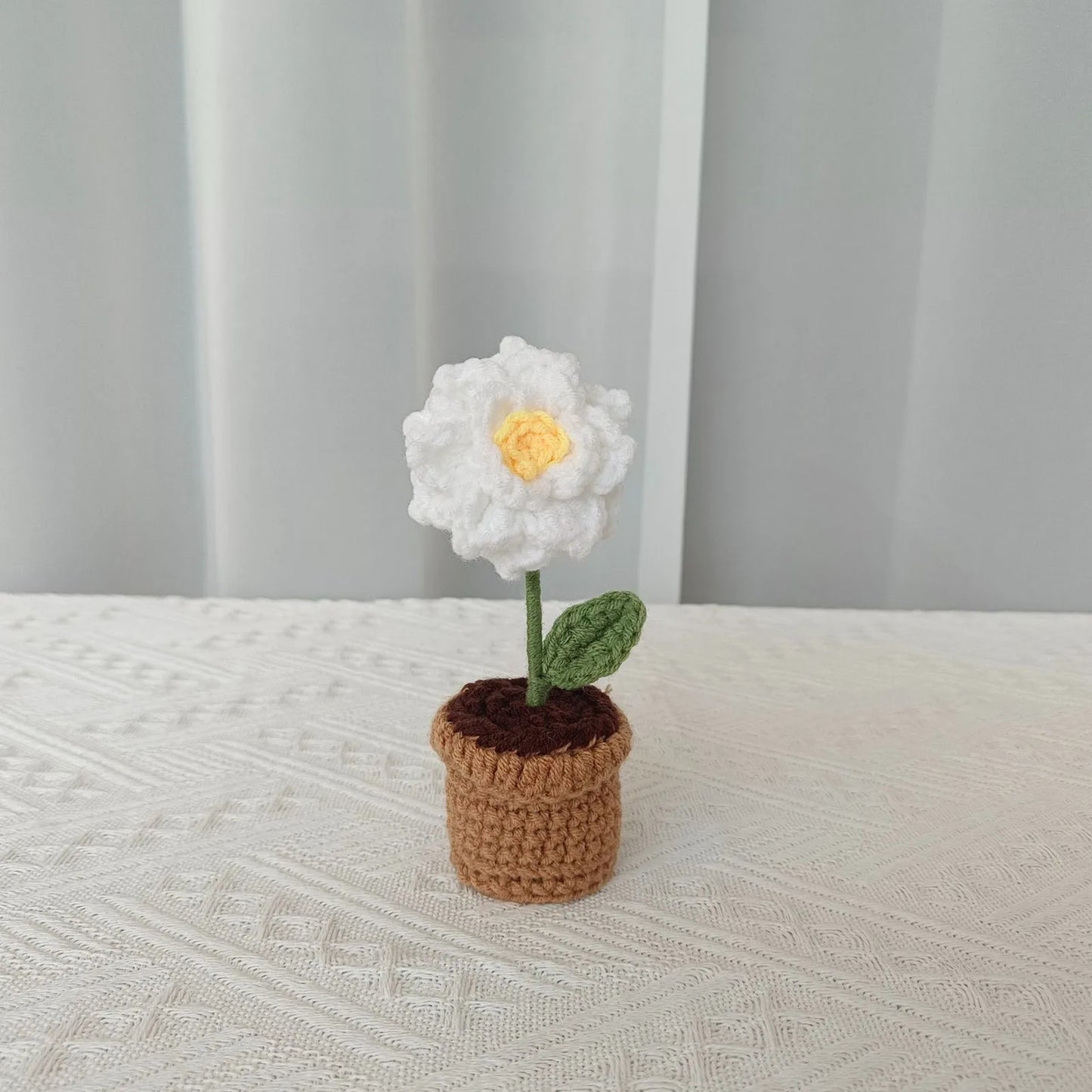 New Hand Knitting Potted Plants Handwoven Rose Sunflower Tulip Crochet Flower Bouquet Potted Ornament Table Home Room Decoration