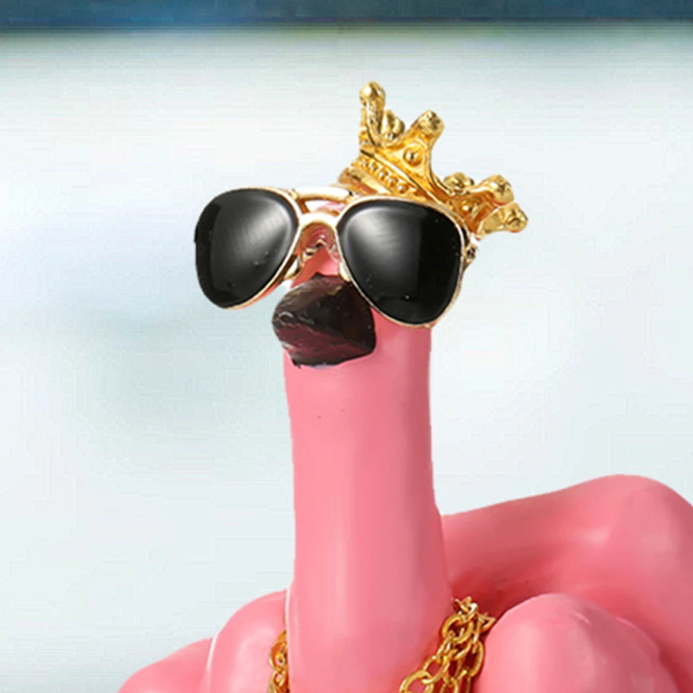 Middle Finger Duck Decorative Figurine Resin Tabletop Duck Ornament 7.5cm Funny Duck Statue for Home Garden Desk Decoration