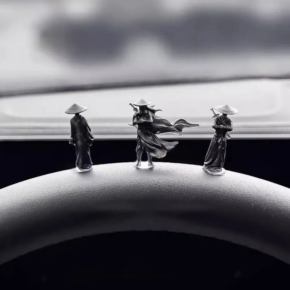 6Pcs/set Mini Chinese Swordsman Figure Exquisite Ancient Car Statue Ornament Cartoon Swordsman Miniatures Interior Decor