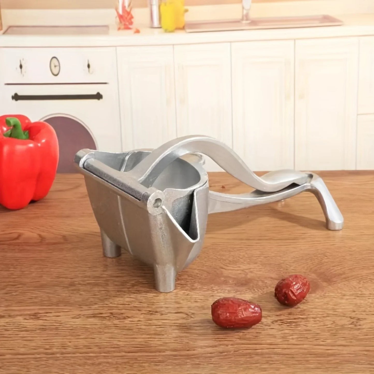 Upgrade Your Kitchen with this Multifunctional Citrus Juicer - Manual Fruit Squeezer for Orange, Pomegranate, Lemon Juicing!