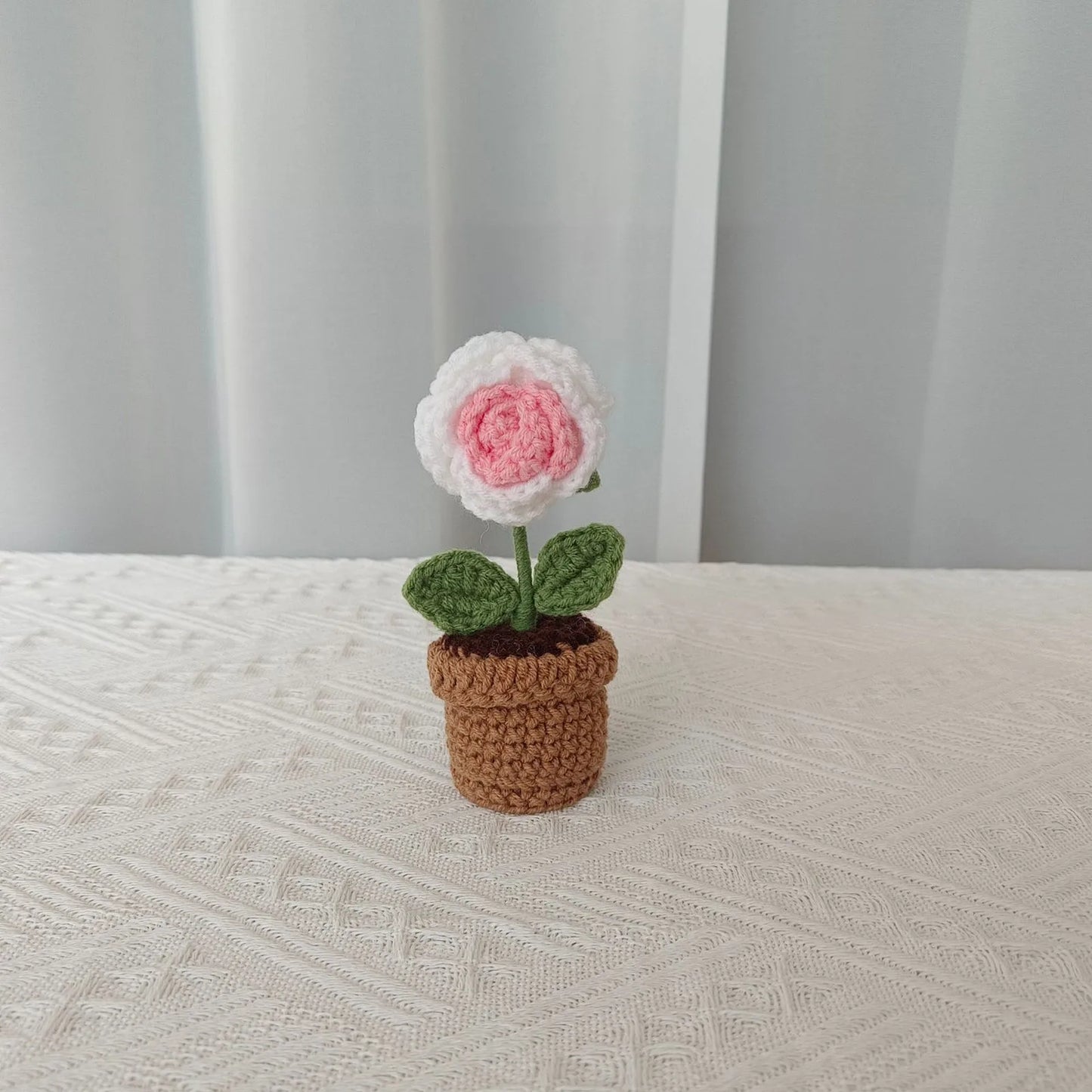 New Hand Knitting Potted Plants Handwoven Rose Sunflower Tulip Crochet Flower Bouquet Potted Ornament Table Home Room Decoration