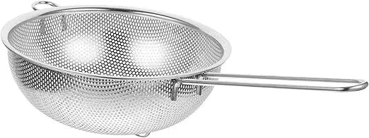 Stainless Steel Colander Basket Handle for Fast Draining for Cooking Pasta Vegetables Fruits and Fried Foods