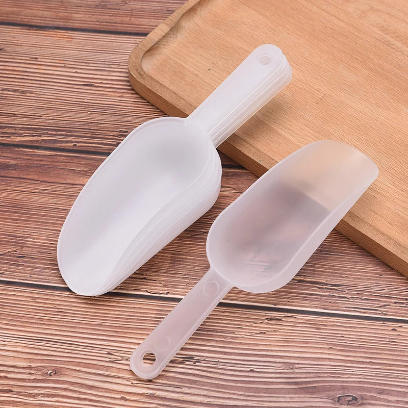 2/5Pcs Multifunctional Plastic Flour Spoon Ice Measuring Scoop Baking Kitchen To
