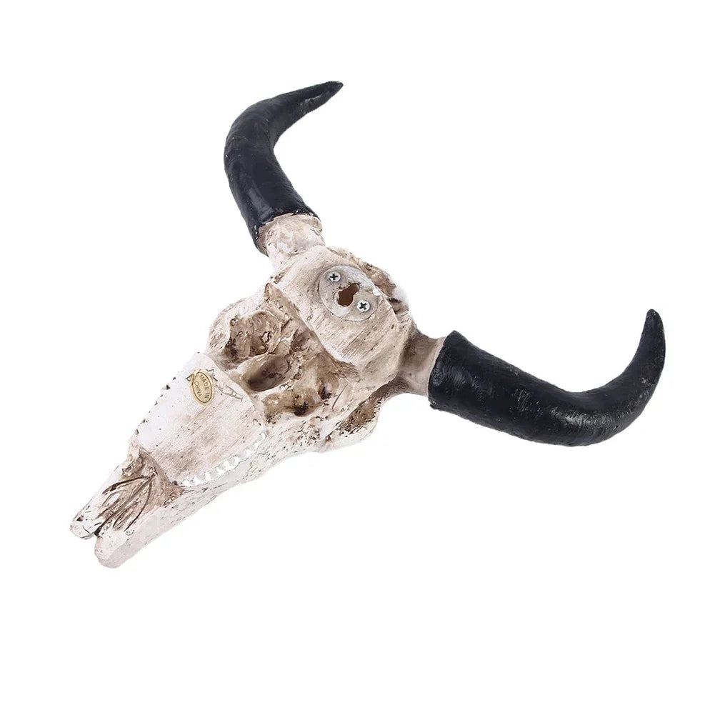 Creative Horns Skull Ornament Resin Longhorn Cow Skull Head Wall Hanging Ornament 3D Figurines Retro Bull Skull Craft Home Decor
