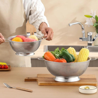 3Qt Metal Colander with Handle, Stainless Steel Strainer for Kitchen, Mesh Strainer for Washing Pasta, Spaghetti, Berry, Fruit,