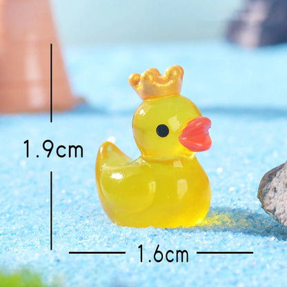 8pcs Luminous Resin Mini Yellow Duckling Miniatures Doll House Glow-in-the-Dark Ducks Figurines For DIY Aquarium Garden Decor