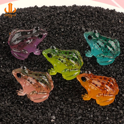 5pcs/lot Luminous Frog Figurines Landscape Gifts Resin Miniature Frogs Glow At Dark Garden Statue Fairy Lawn Ornament Decoration
