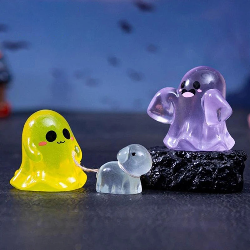 5Pcs Cute Dollhouse Luminous Ghost Doll Miniature Models DIY Accessory Doll House Decor Halloween Ornaments Glow In The Dark Toy