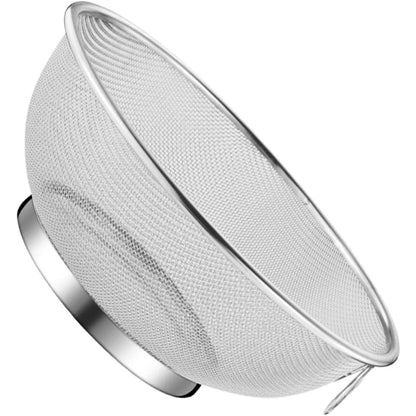 Stainless Steel Strainer Basket Kitchen Drain Basket for Washing Fruits and Vegetables and Easy to Use for Food Preparation and