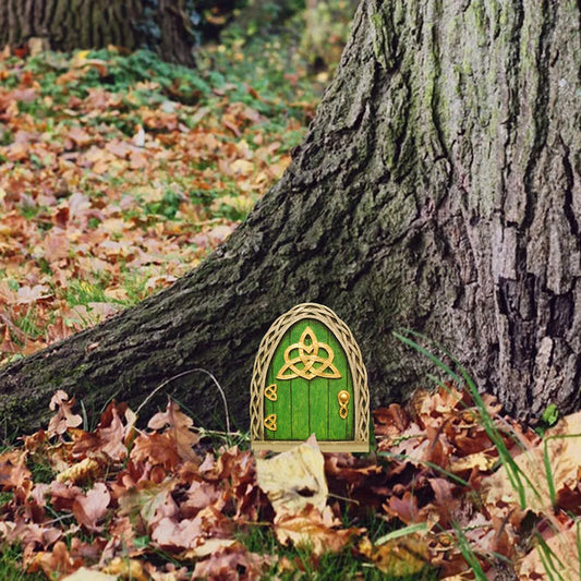 Miniature Fairy Door Wooden Elf Door Ornament Creative Dollhouse Fairy Door for Trees Garden Decor