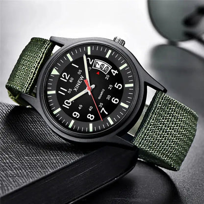 Quartz Movement Sports Watch with Nylon Band and Calendar