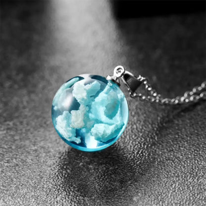 1pc Blue Sky with White Clouds Pattern Round Resin Pendant Necklace Transparent