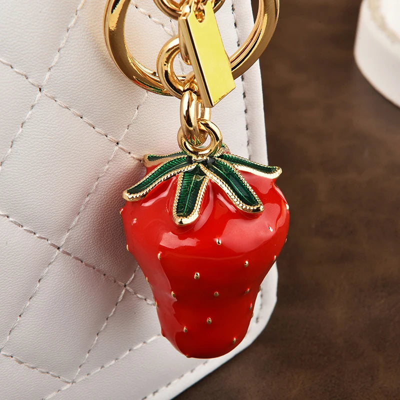 Fashion Simulated Strawberry Keychain Sweet Versatile Strawberry Keychain Pendant Exquisite Backpack Decoration Accessories