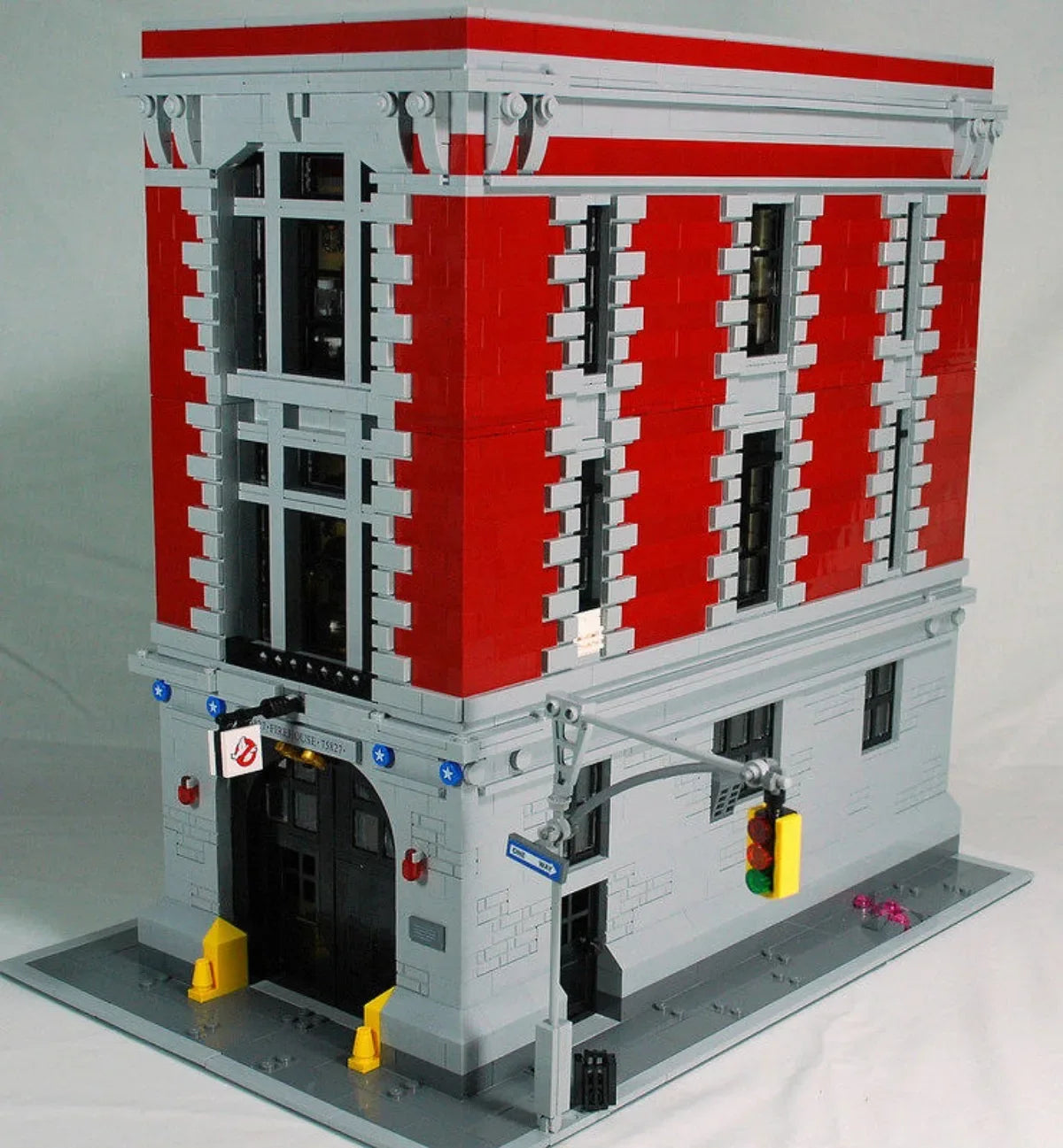 Street View Model Building Blocks Bricks Firehouse Headquarters Compatible 75827 Desktop Decoration Toys Kids For Birthday Gifts