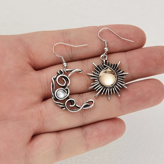 1 Bohemian style sun and moon crystal earrings for women's fashion jewelry gift