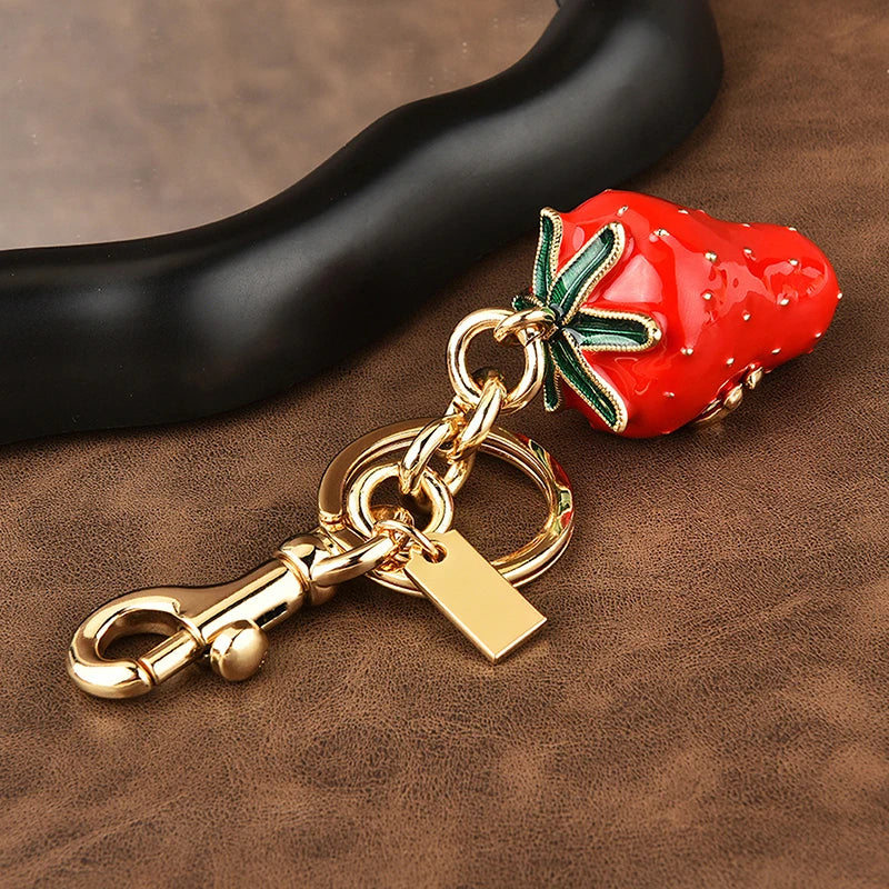 Fashion Simulated Strawberry Keychain Sweet Versatile Strawberry Keychain Pendant Exquisite Backpack Decoration Accessories
