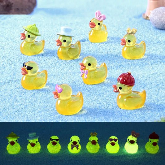 8pcs Luminous Resin Mini Yellow Duckling Miniatures Doll House Glow-in-the-Dark Ducks Figurines For DIY Aquarium Garden Decor