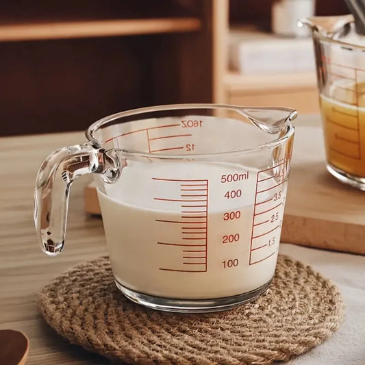 500ml Heat-Resistant Glass Measuring Cup with Precise Scale and Ergonomic Microwave-Safe Handle for Baking and Cooking