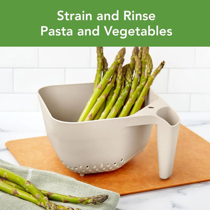 3 Quart Colander BPA Free Food Safe Plastic Strainer with Handle Heavy Duty Heat Resistant Pasta and Veggies Kitchen Drainer St