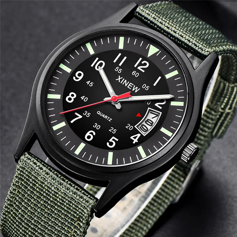 Quartz Movement Sports Watch with Nylon Band and Calendar