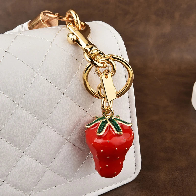 Fashion Simulated Strawberry Keychain Sweet Versatile Strawberry Keychain Pendant Exquisite Backpack Decoration Accessories