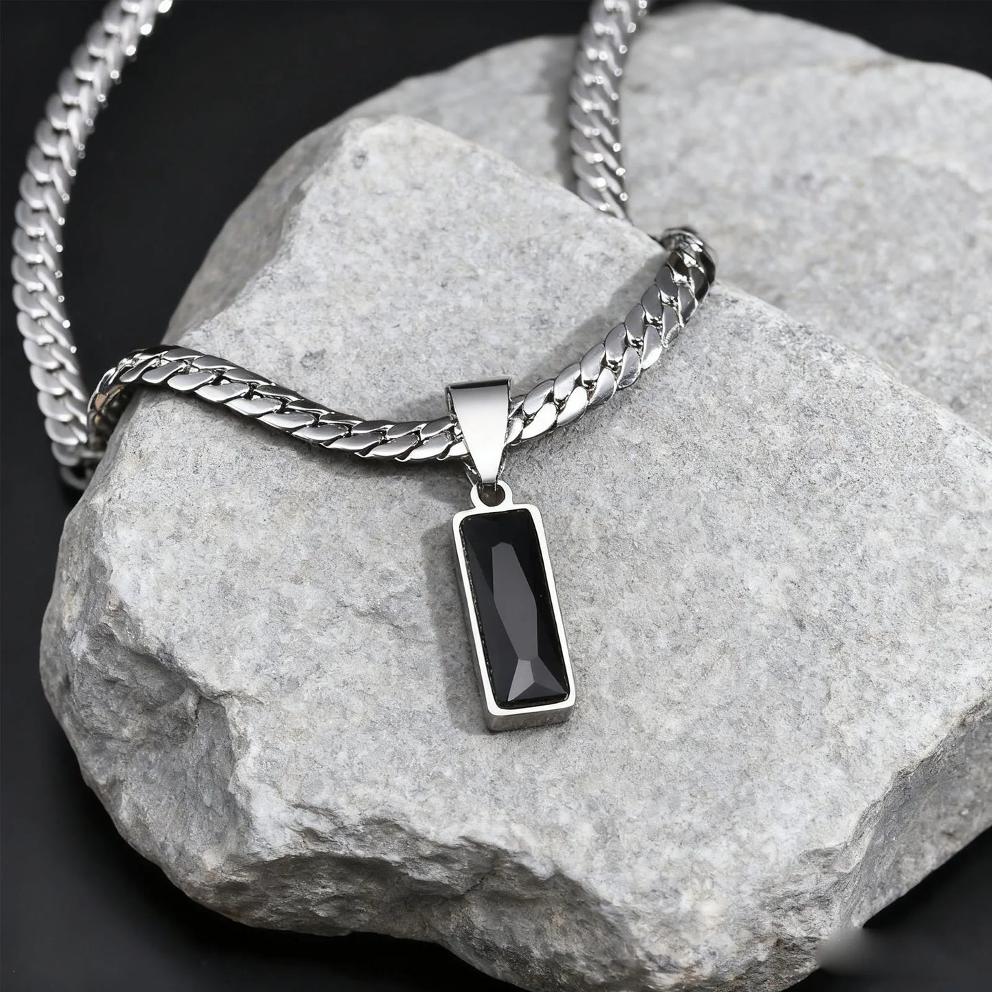 Stylish Geometric Stone Pendent Necklaces, Stainless Steel Flat Chain&nbsp;