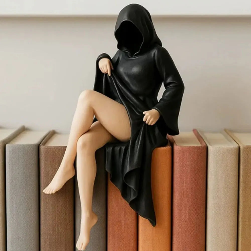 Resin Mysterious Statue Robe Sitting Women Sculpture 3D Sculpture of Mysterious Bookshelf for Tabletop Or Bookshelf Decorations