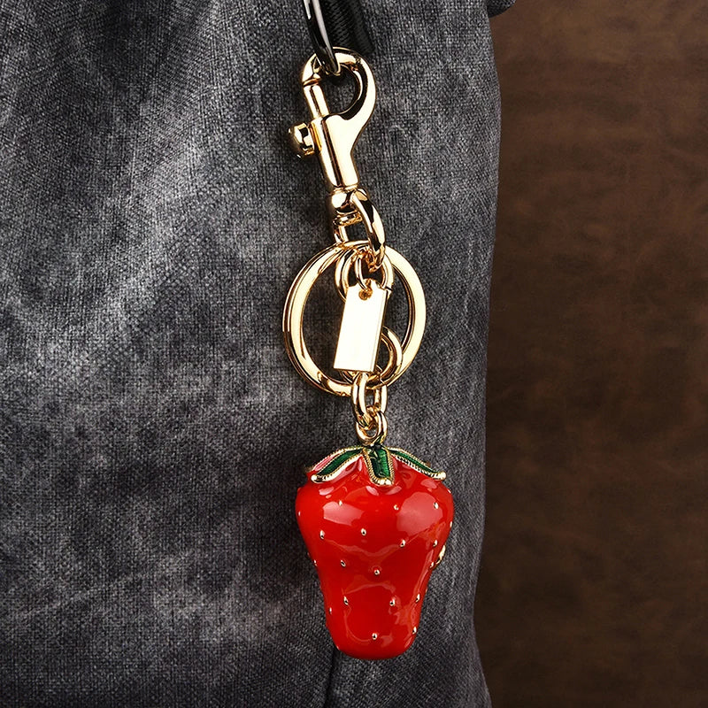 Fashion Simulated Strawberry Keychain Sweet Versatile Strawberry Keychain Pendant Exquisite Backpack Decoration Accessories